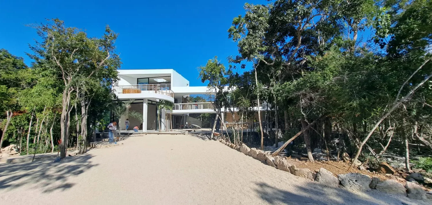 Villa Aqua